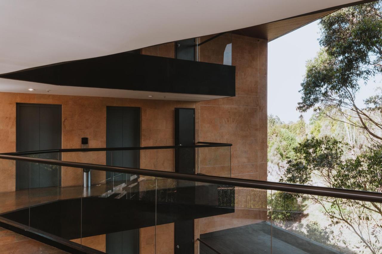 Travelers Rio Verde Living Suites ريونيغرو المظهر الخارجي الصورة